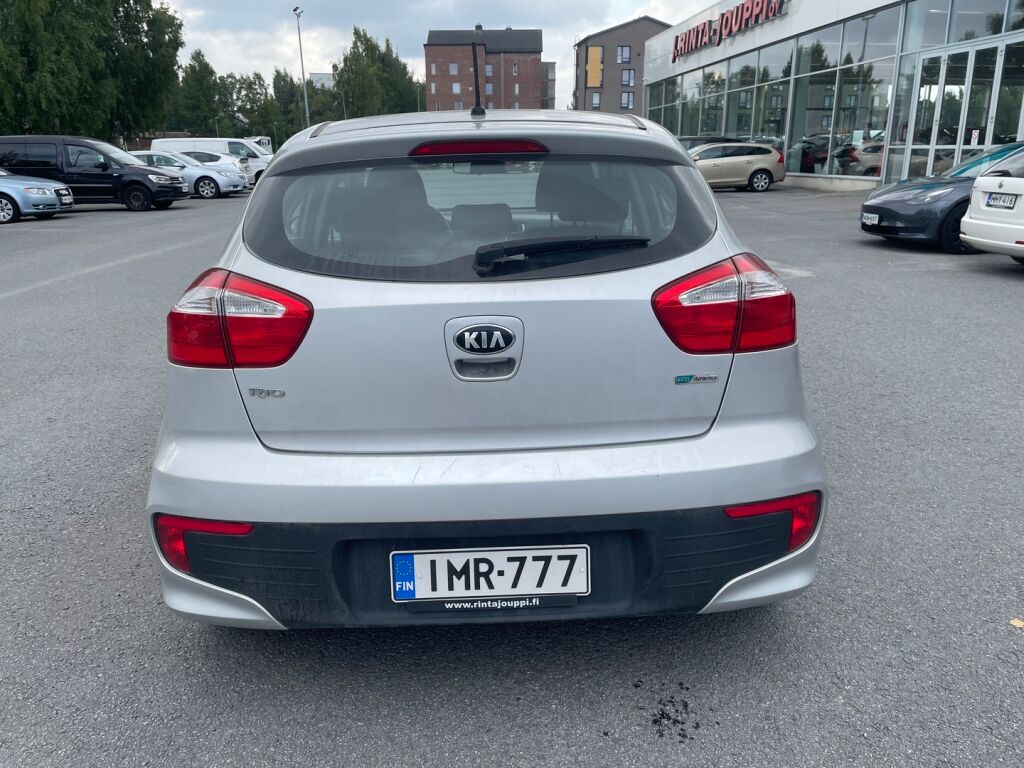 Kia Rio 2016 Hopea