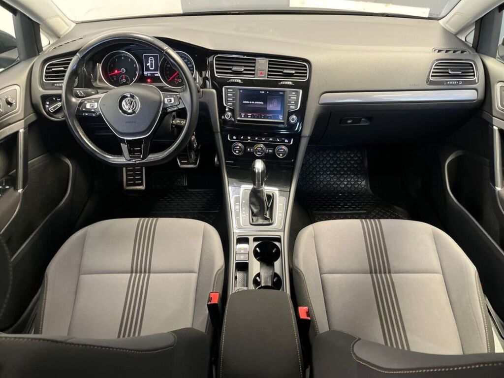 Volkswagen Golf 2016 Harmaa