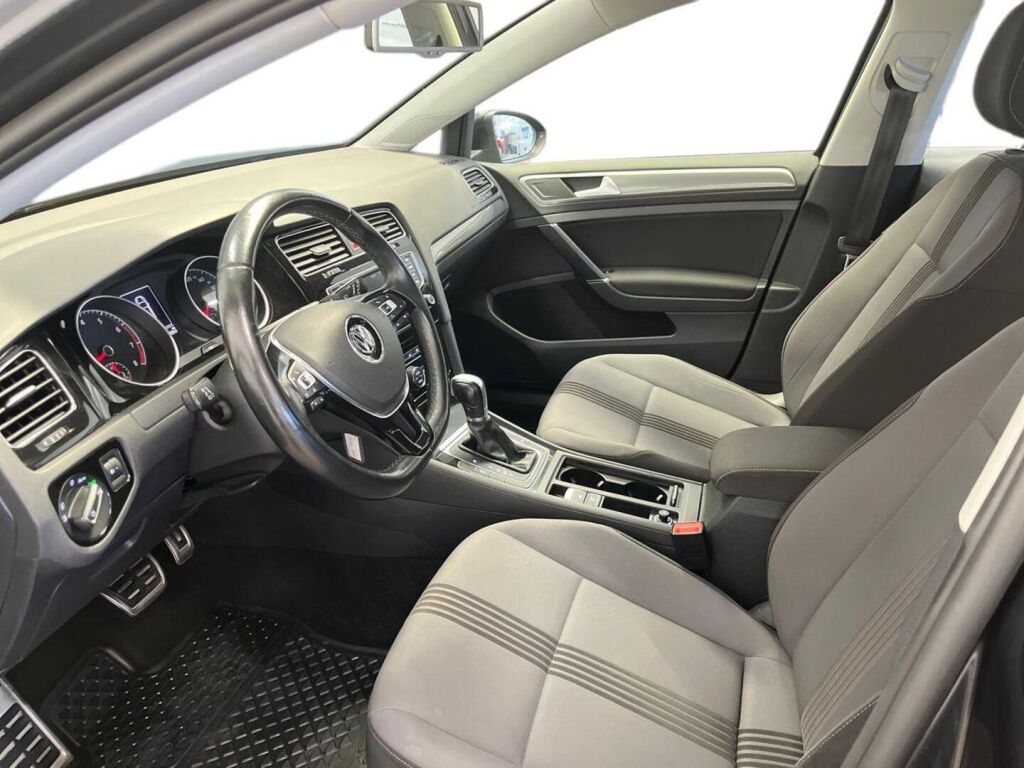 Volkswagen Golf 2016 Harmaa