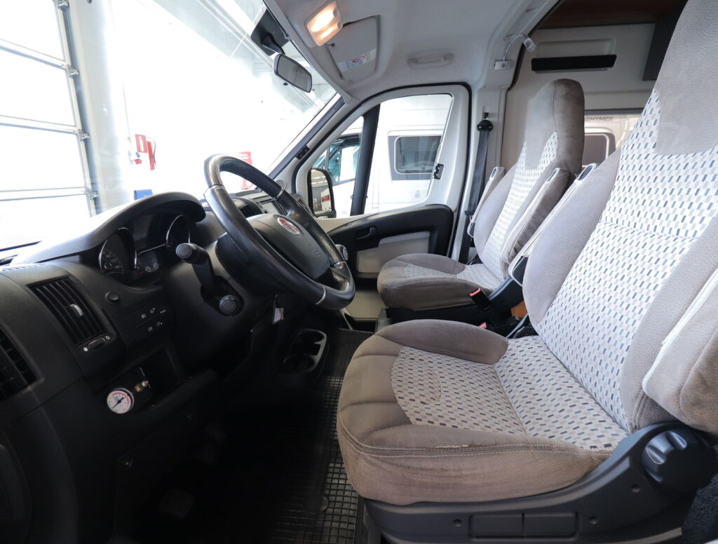 Hobby VANTANA K65 2017 Valkoinen