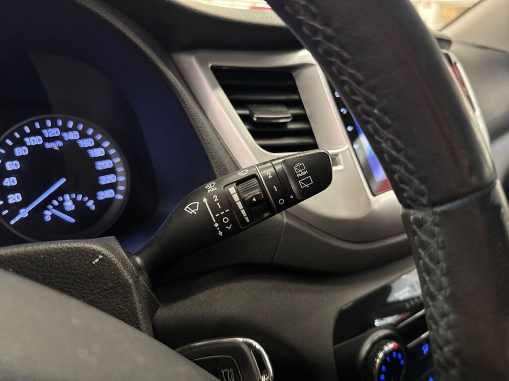 Hyundai Tucson 2017 Musta