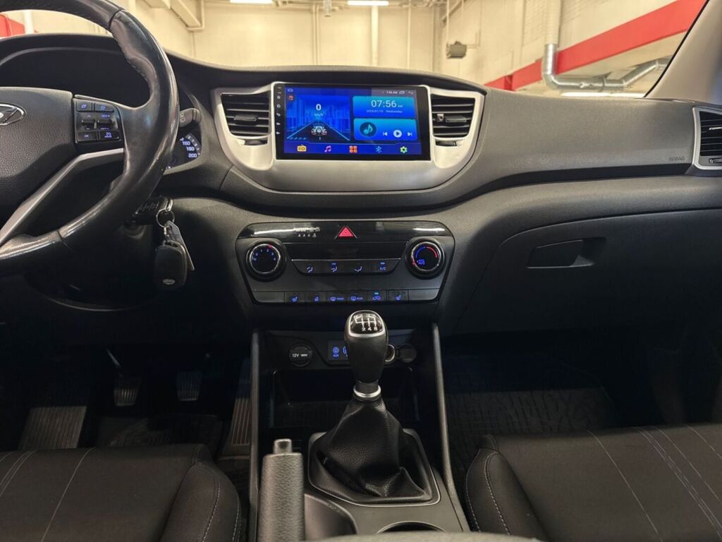 Hyundai Tucson 2017 Musta