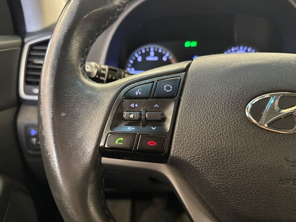 Hyundai Tucson 2017 Musta