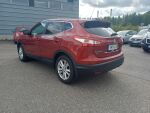 Nissan Qashqai 2017 Punainen