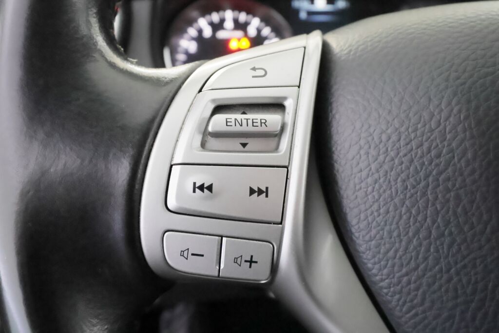 Nissan Qashqai 2017 Hopea