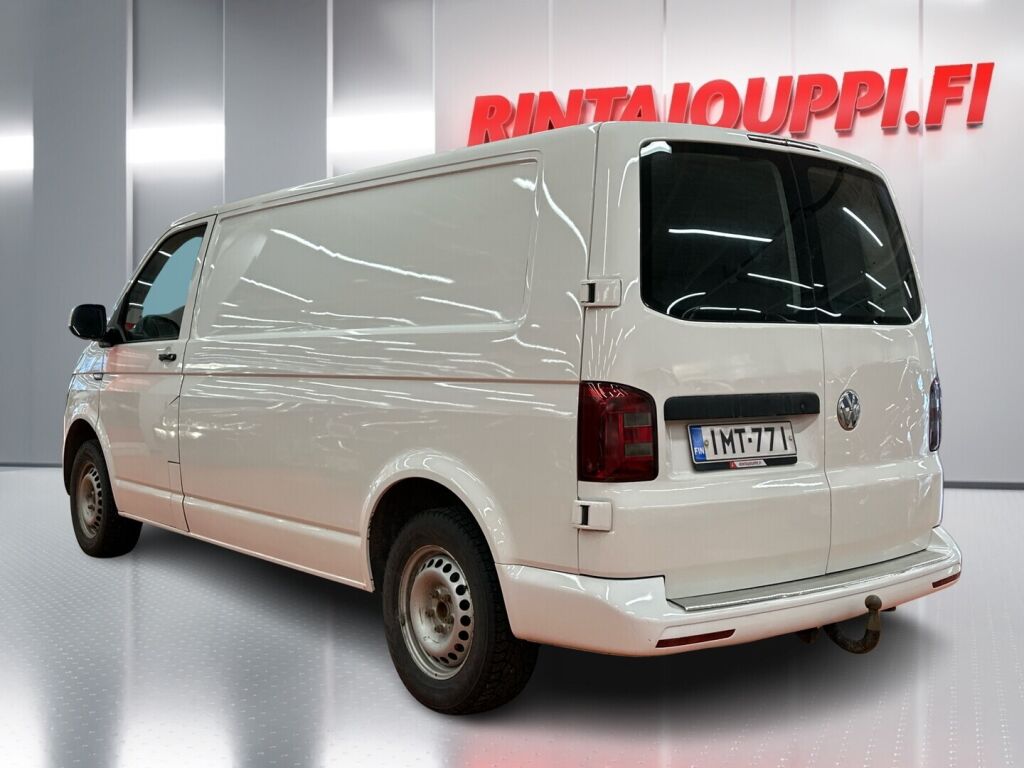 Volkswagen Transporter 2018 Valkoinen