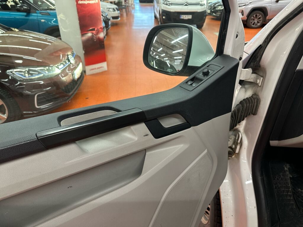 Volkswagen Transporter 2018 Valkoinen