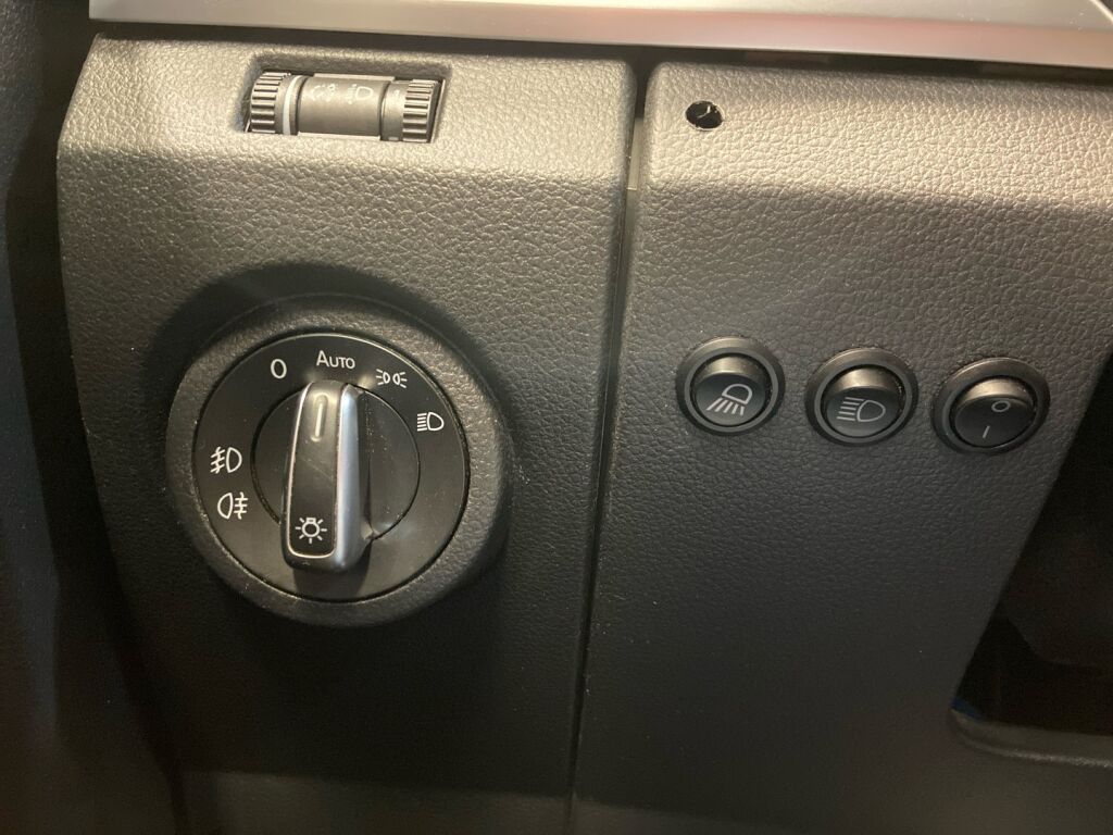 Volkswagen Amarok 2017 Valkoinen