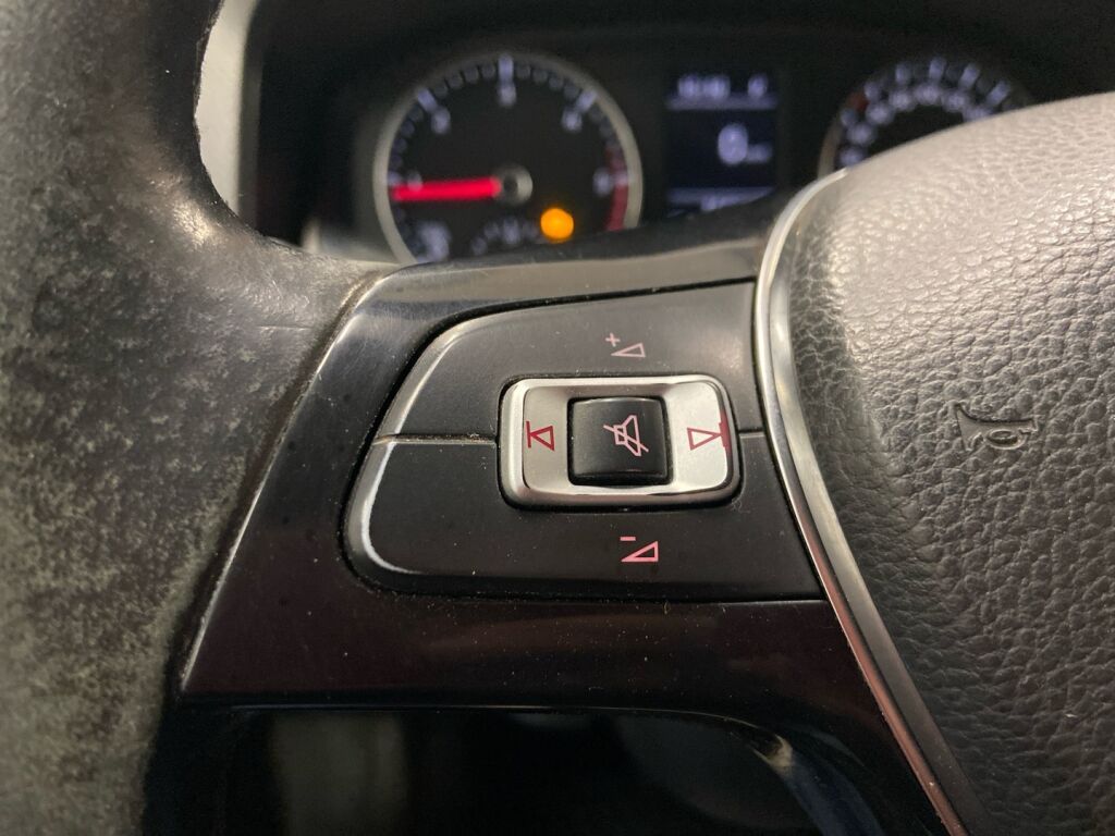 Volkswagen Amarok 2017 Valkoinen