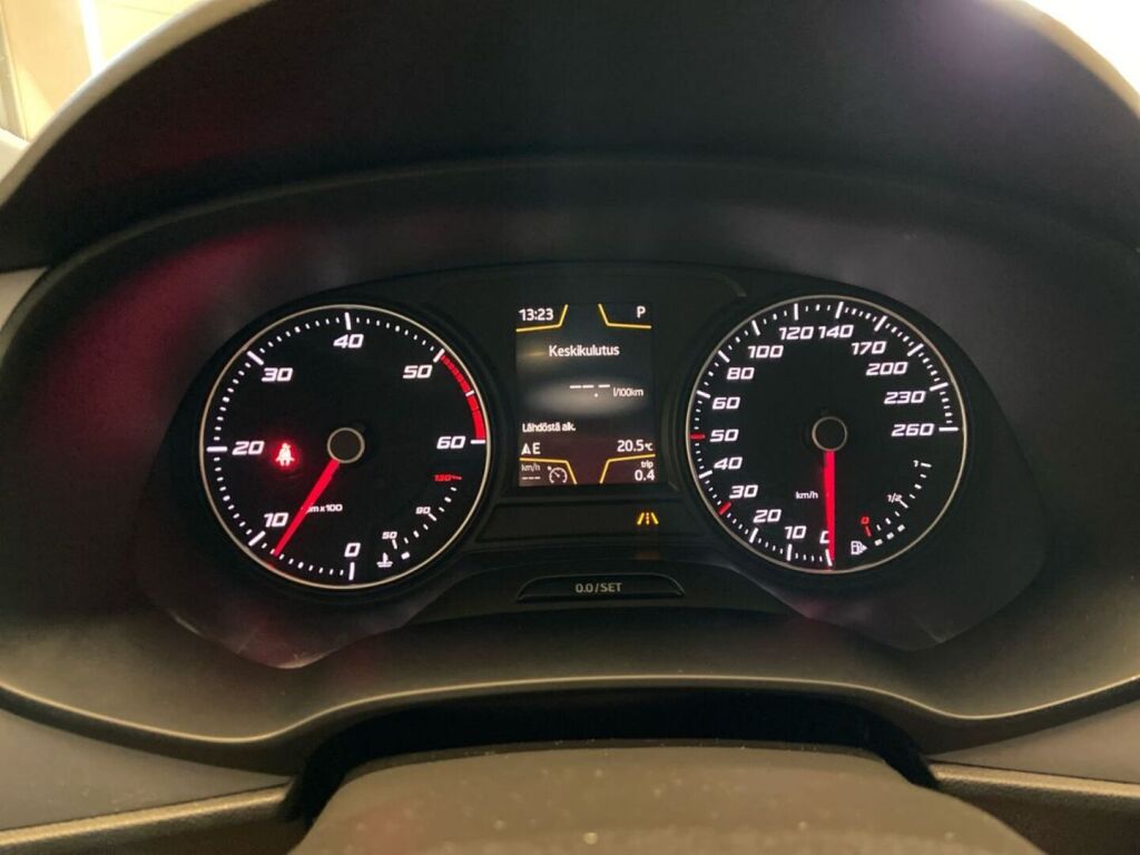 Seat Leon ST 2017 Harmaa