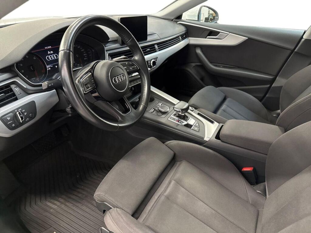 Audi A5 2018 Valkoinen