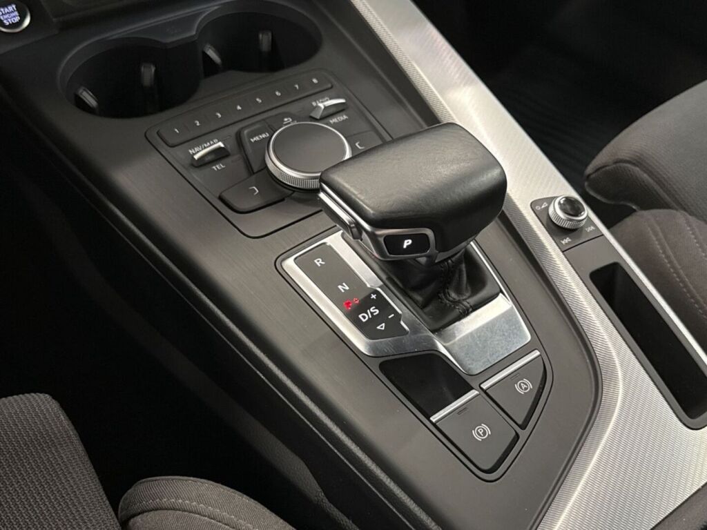 Audi A5 2018 Valkoinen