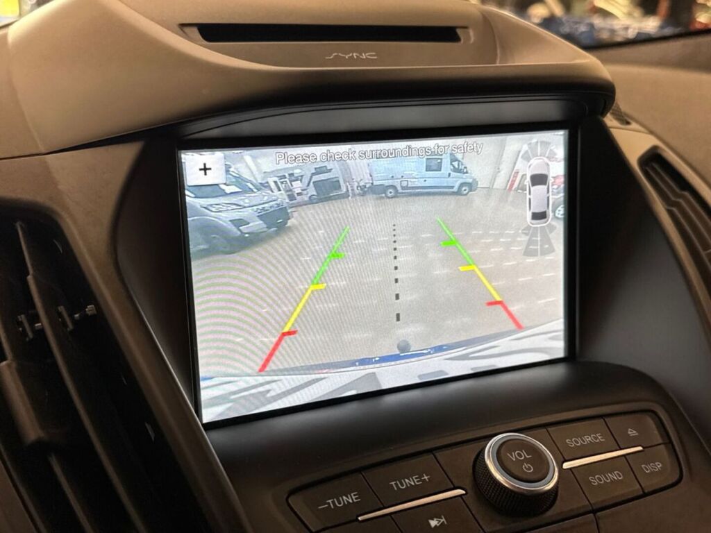 Ford Kuga 2017 Sininen