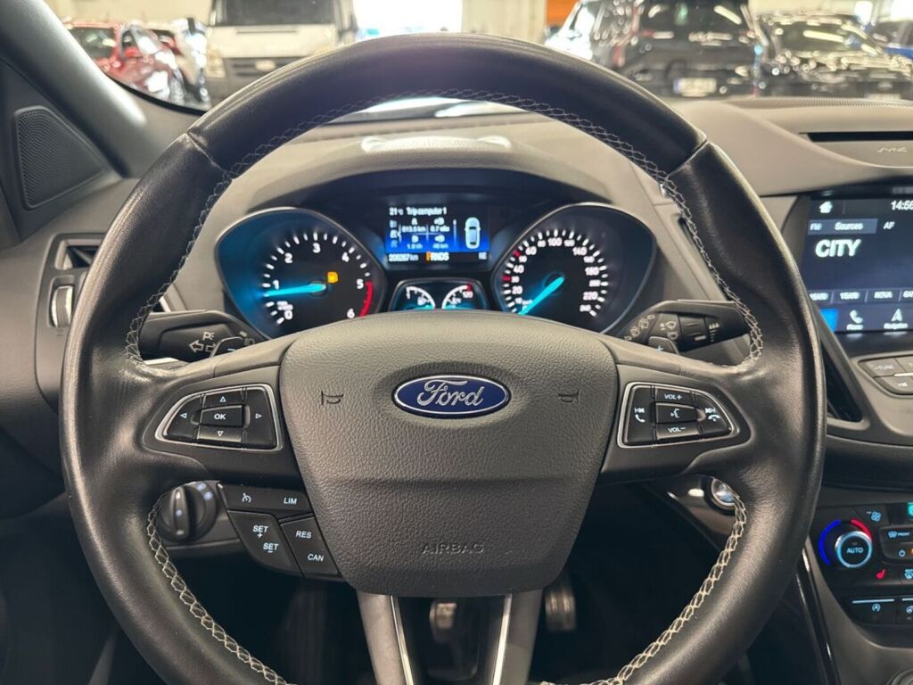 Ford Kuga 2017 Sininen
