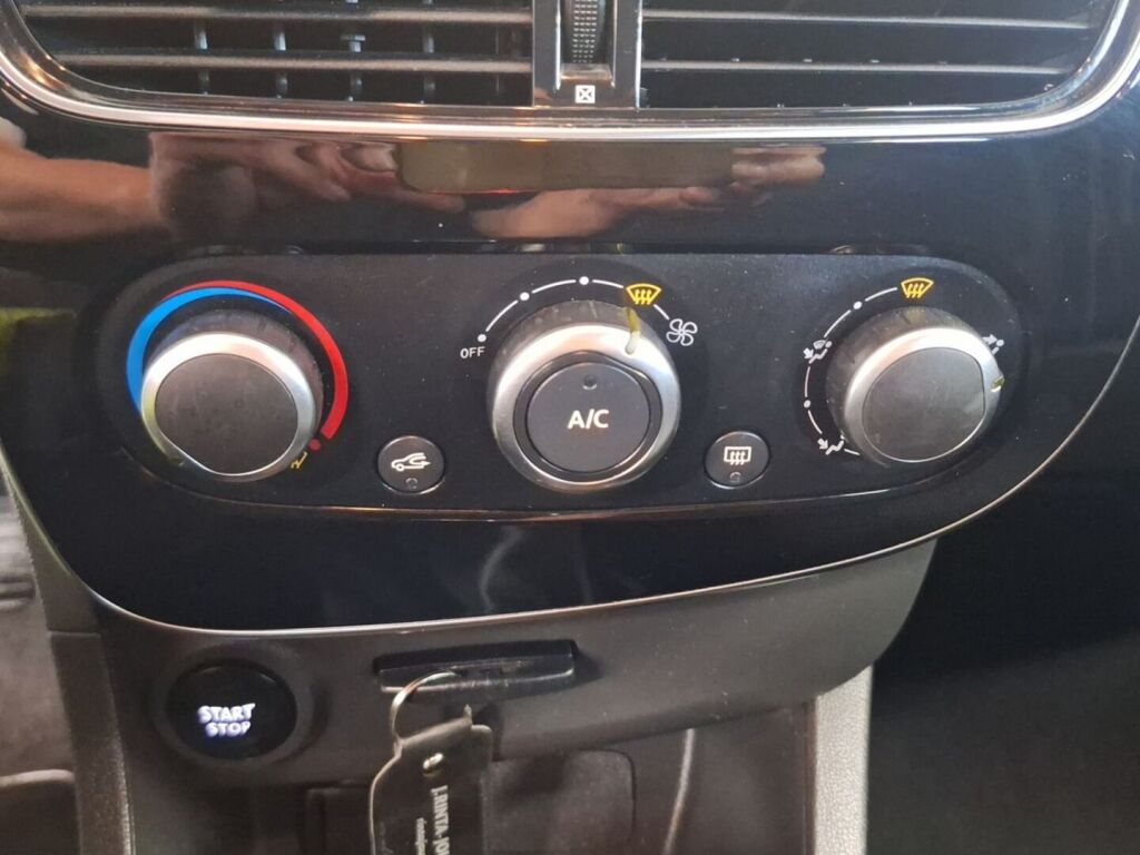 Renault Clio 2017 Valkoinen