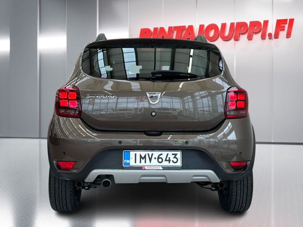 Dacia Sandero 2017 Ruskea (beige)