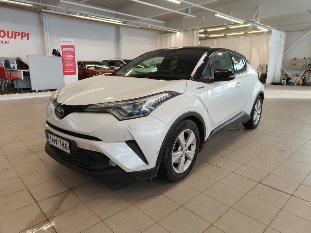 Toyota C-HR 2017 Valkoinen