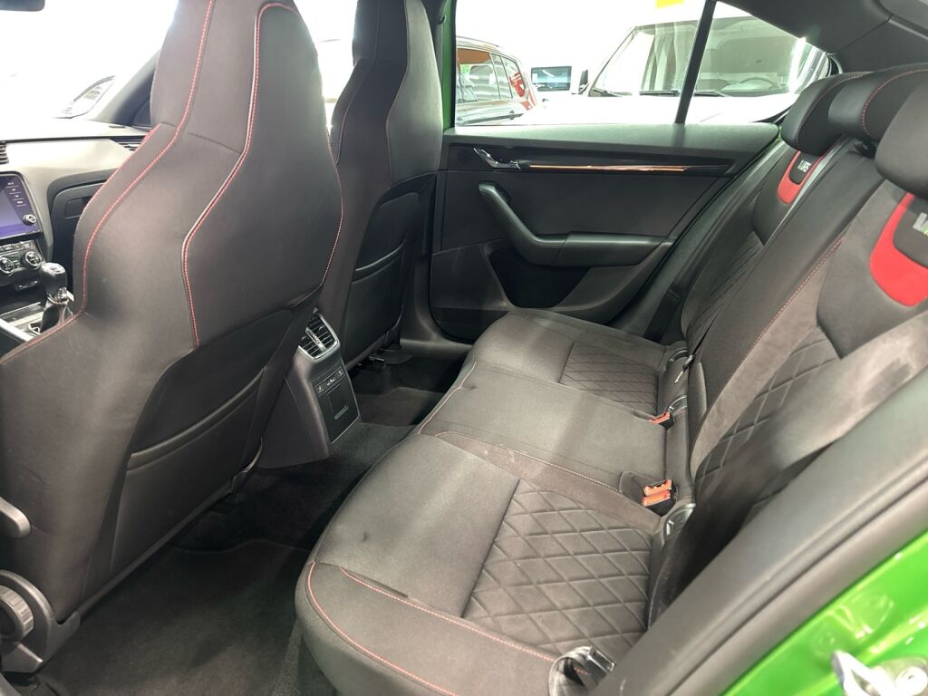 Skoda Octavia 2017 Vihreä