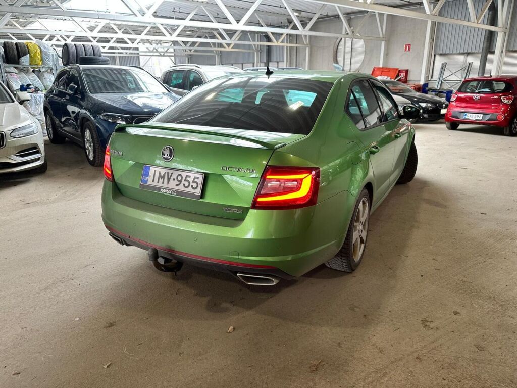 Skoda Octavia 2017 Vihreä