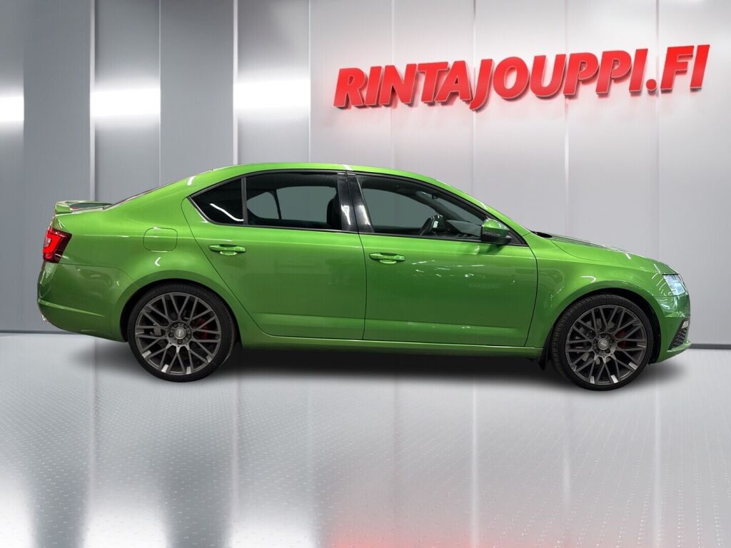 Skoda Octavia 2017 Vihreä