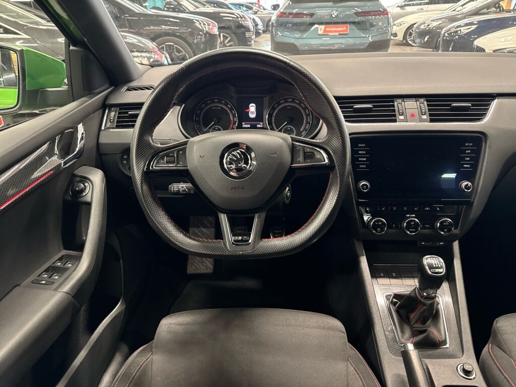 Skoda Octavia 2017 Vihreä