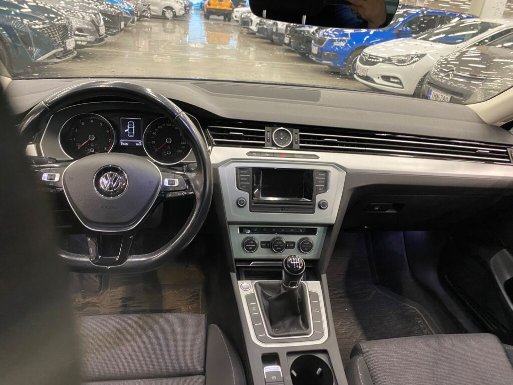 Volkswagen Passat 2016 Harmaa