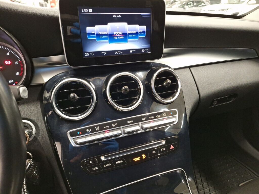 Mercedes-Benz C 2016 Musta