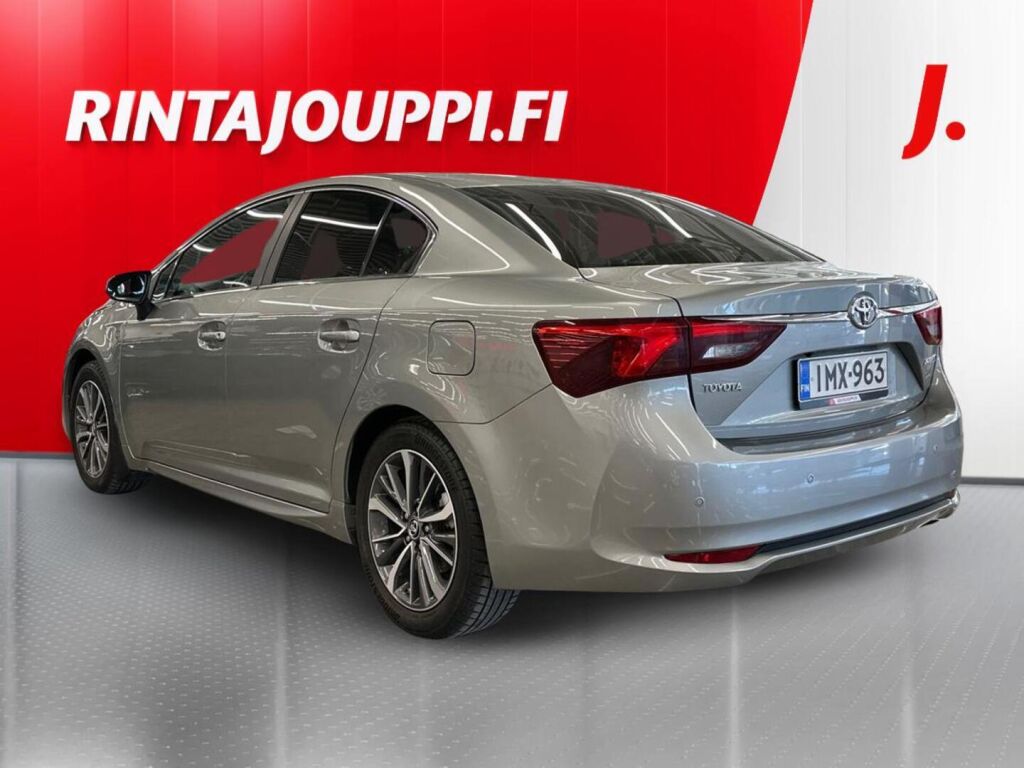 Toyota Avensis 2016 Harmaa