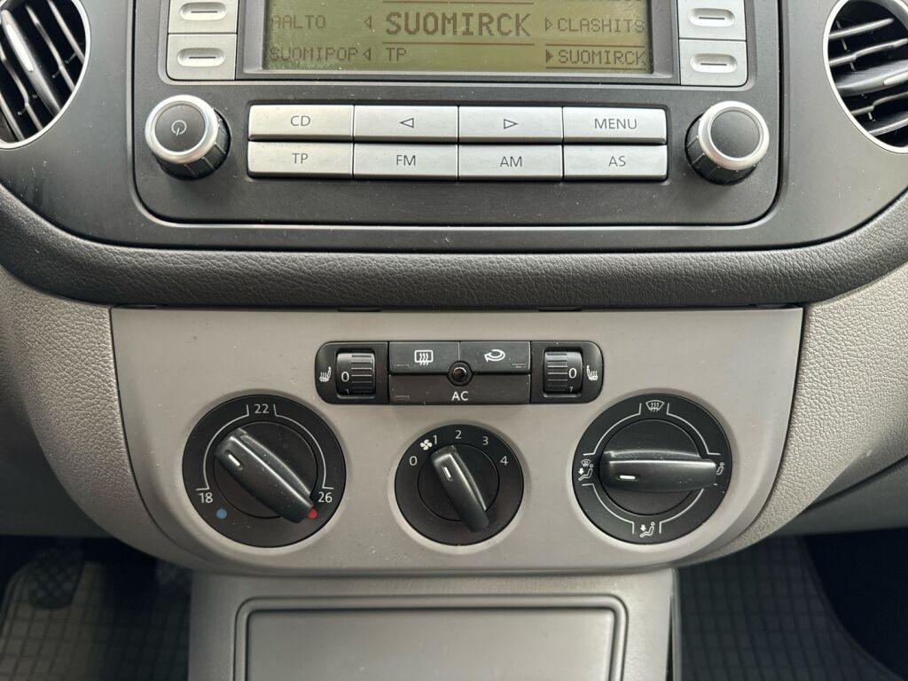 Volkswagen Golf Plus 2008 Punainen