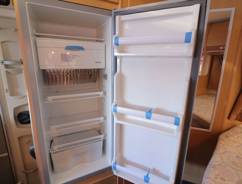 Home-car PR622 2007 Valkoinen