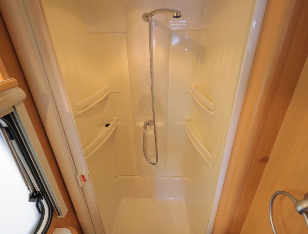 Home-car PR622 2007 Valkoinen