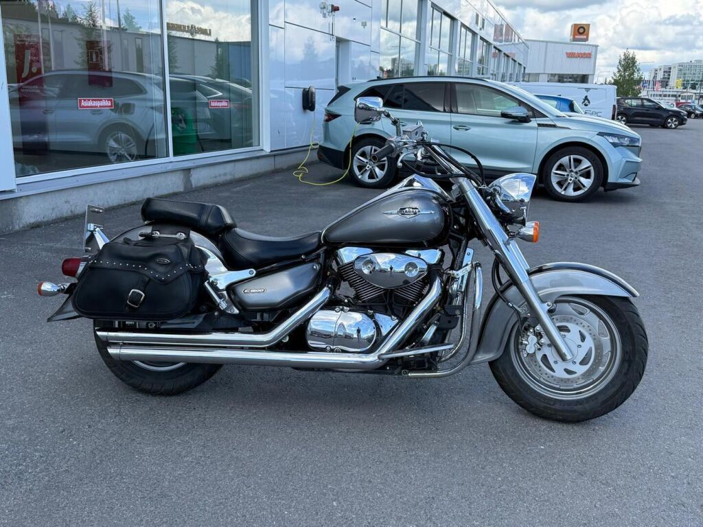 Suzuki VL 2005 76L -