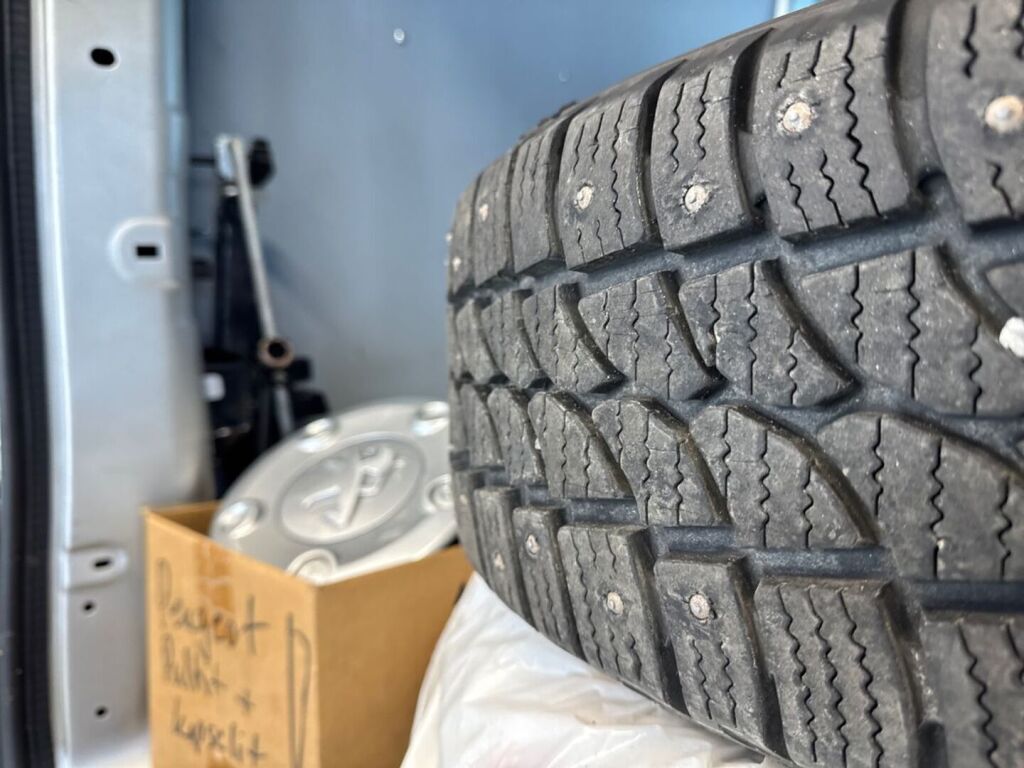 Peugeot Expert 2014 Harmaa