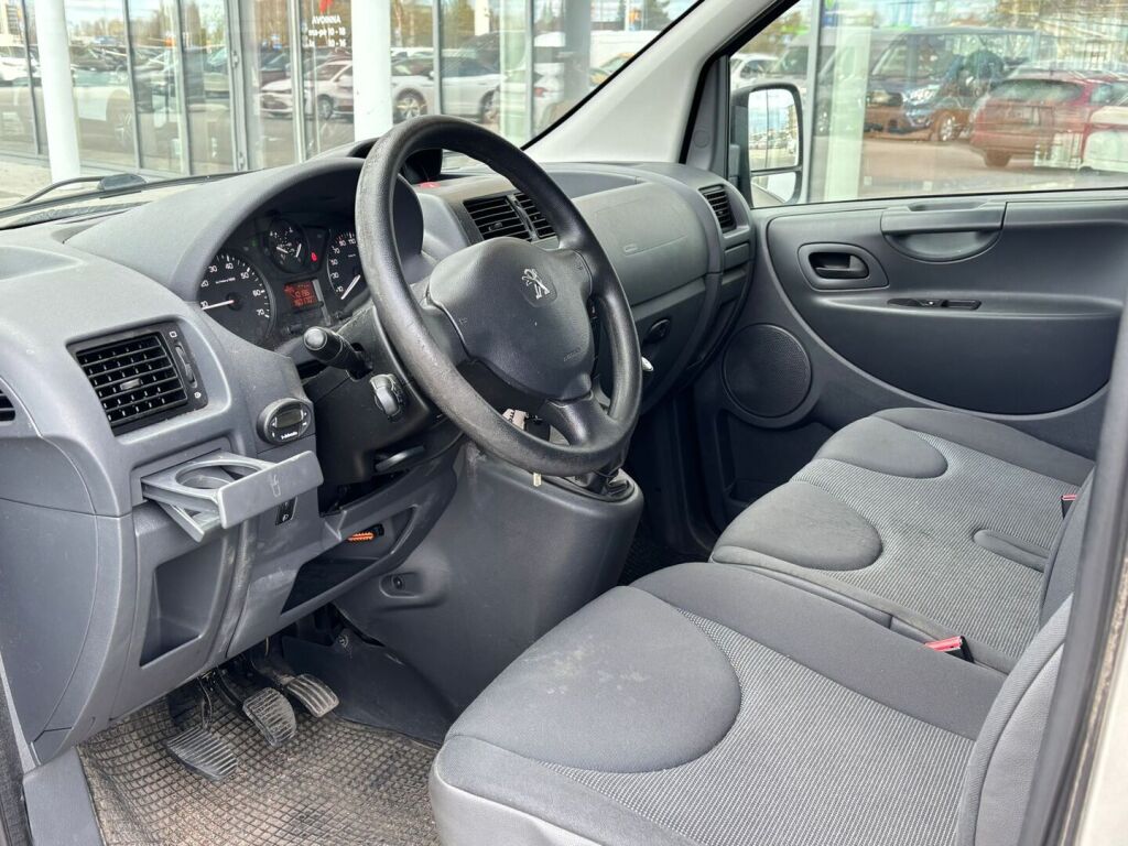 Peugeot Expert 2014 Harmaa