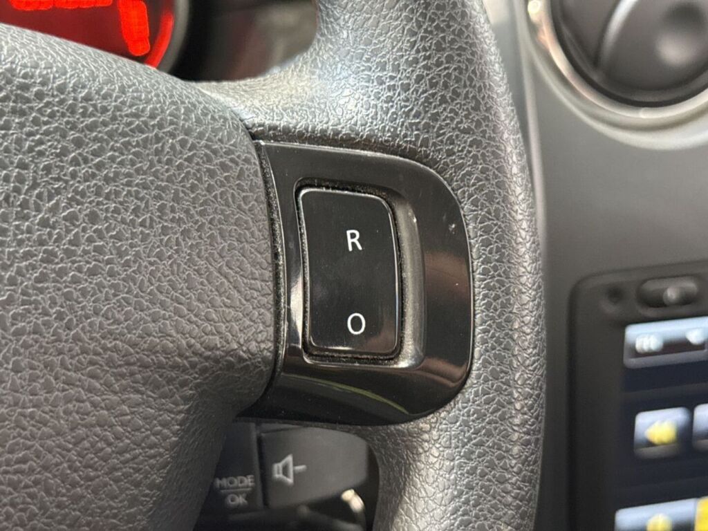 Dacia Duster 2014 Harmaa