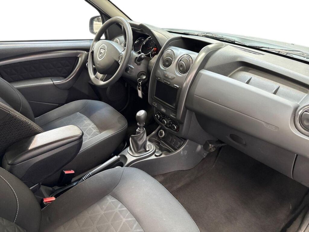 Dacia Duster 2014 Harmaa