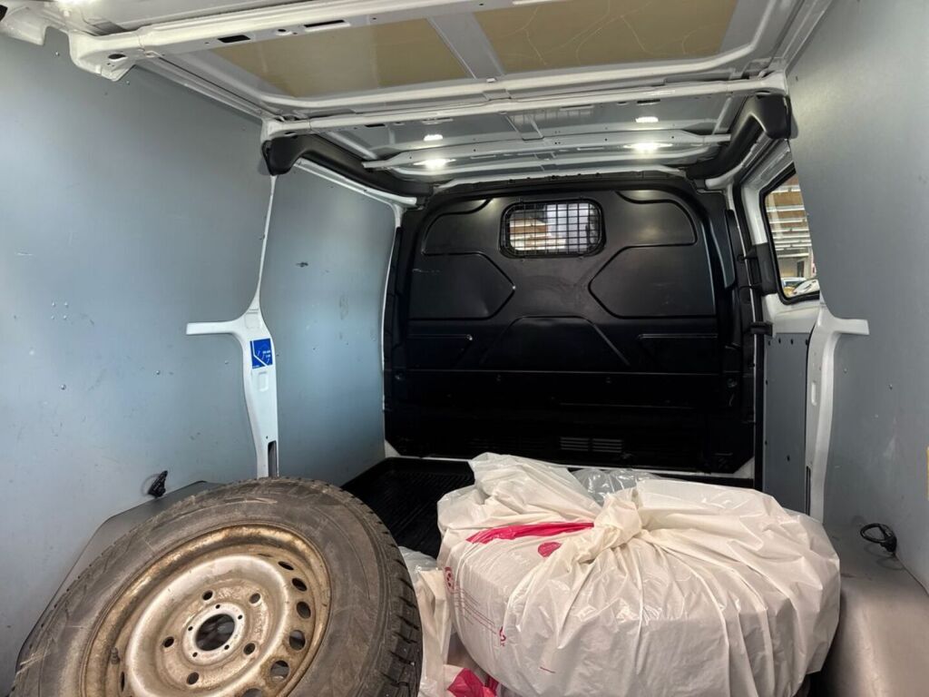Ford Transit Custom 2014 Valkoinen