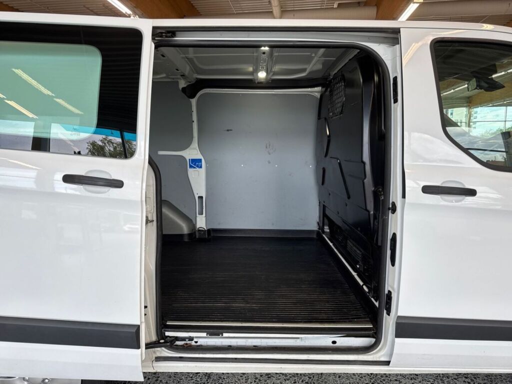 Ford Transit Custom 2014 Valkoinen