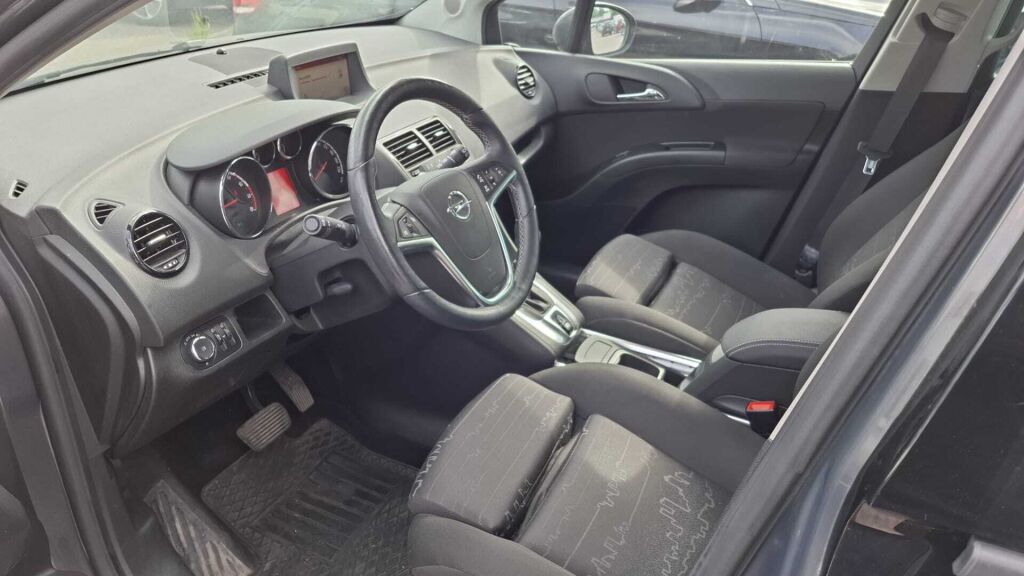 Opel Meriva 2014 Harmaa
