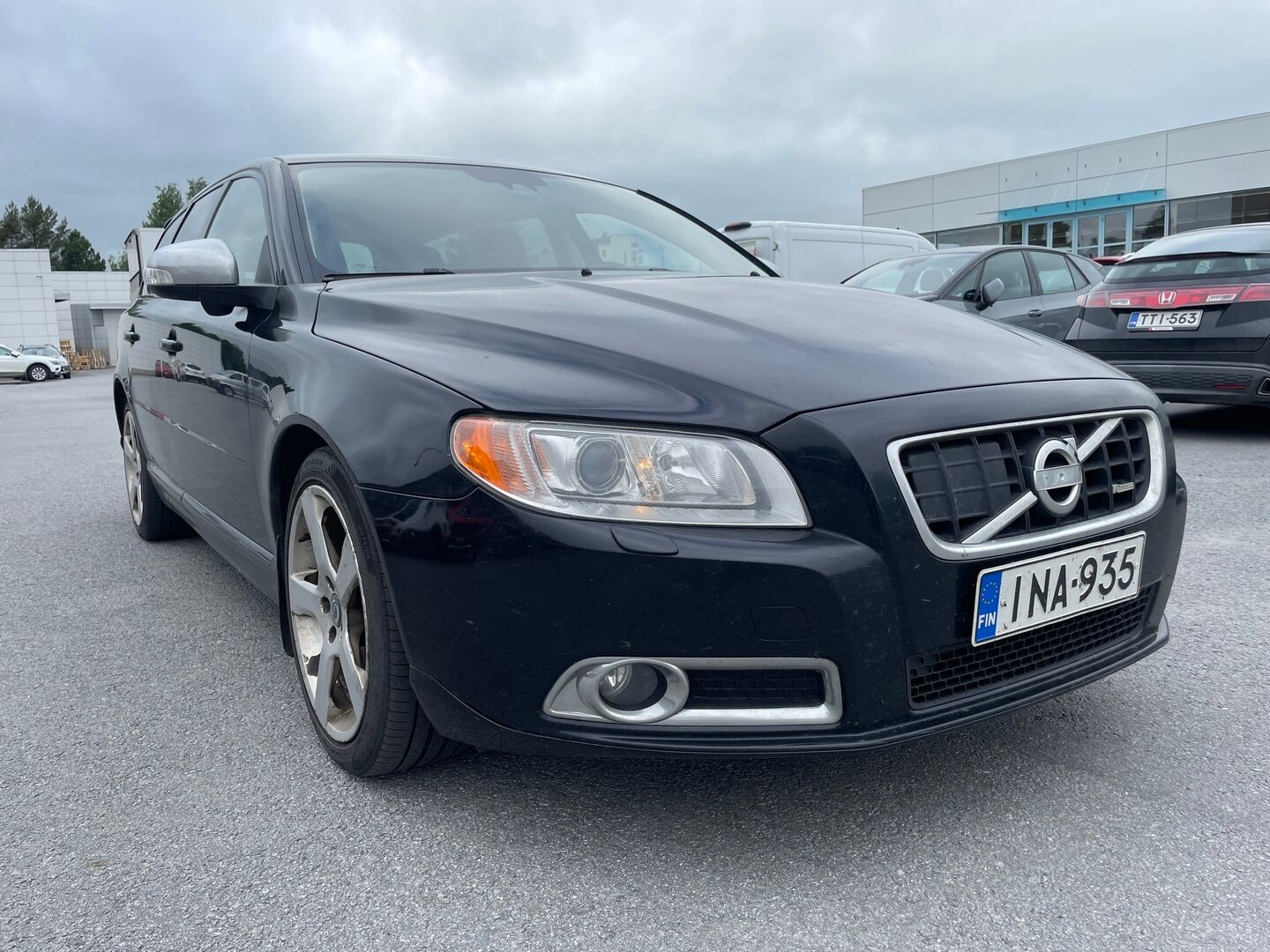 Volvo V70