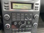 Volvo V70 2010 Musta
