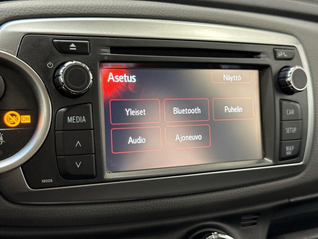 Toyota Yaris 2014 Valkoinen