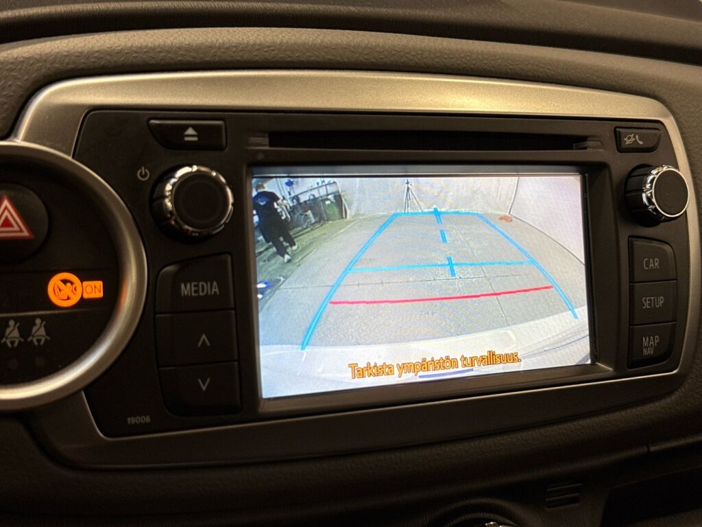 Toyota Yaris 2014 Valkoinen