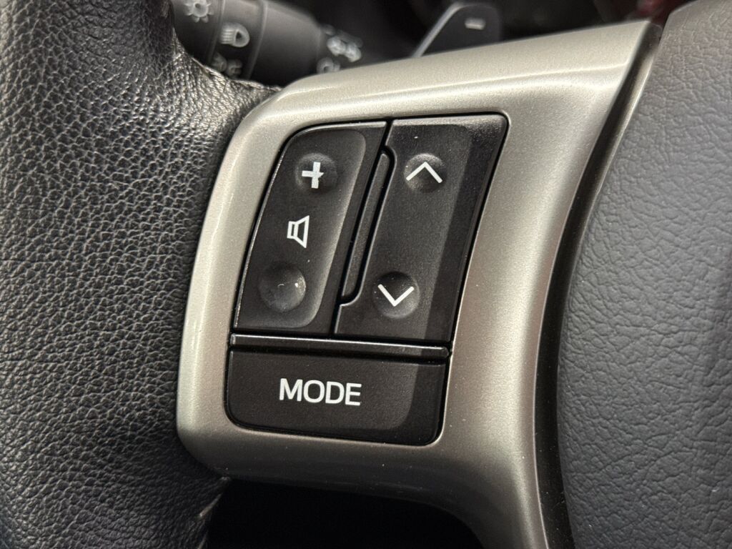 Toyota Yaris 2014 Valkoinen