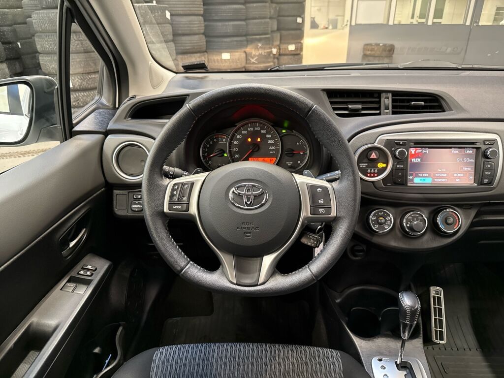 Toyota Yaris 2014 Valkoinen