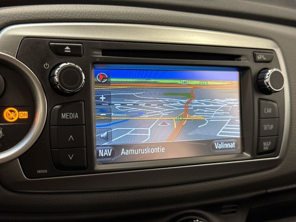 Toyota Yaris 2014 Valkoinen