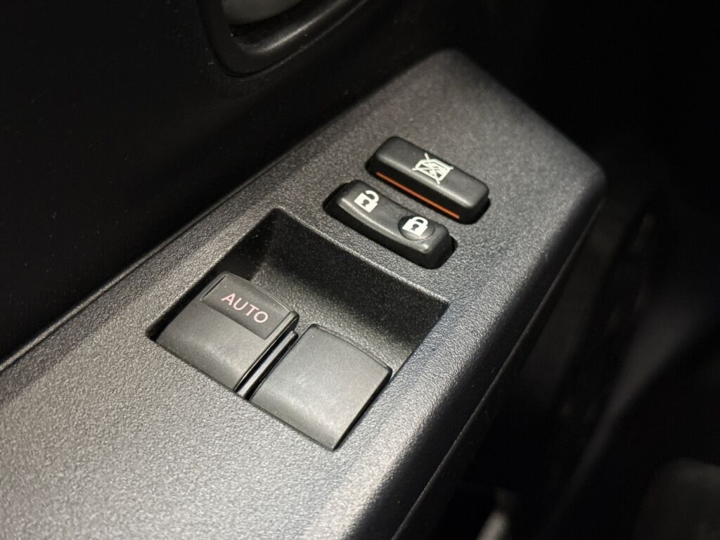 Toyota Yaris 2014 Valkoinen