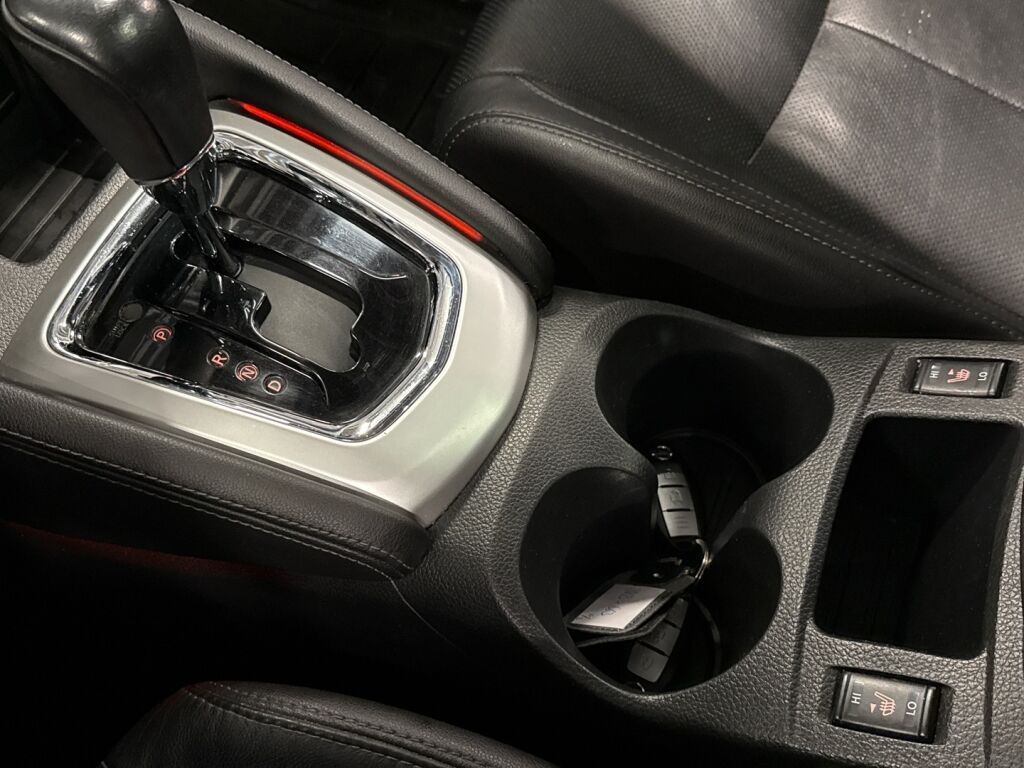 Nissan Qashqai 2014 Valkoinen