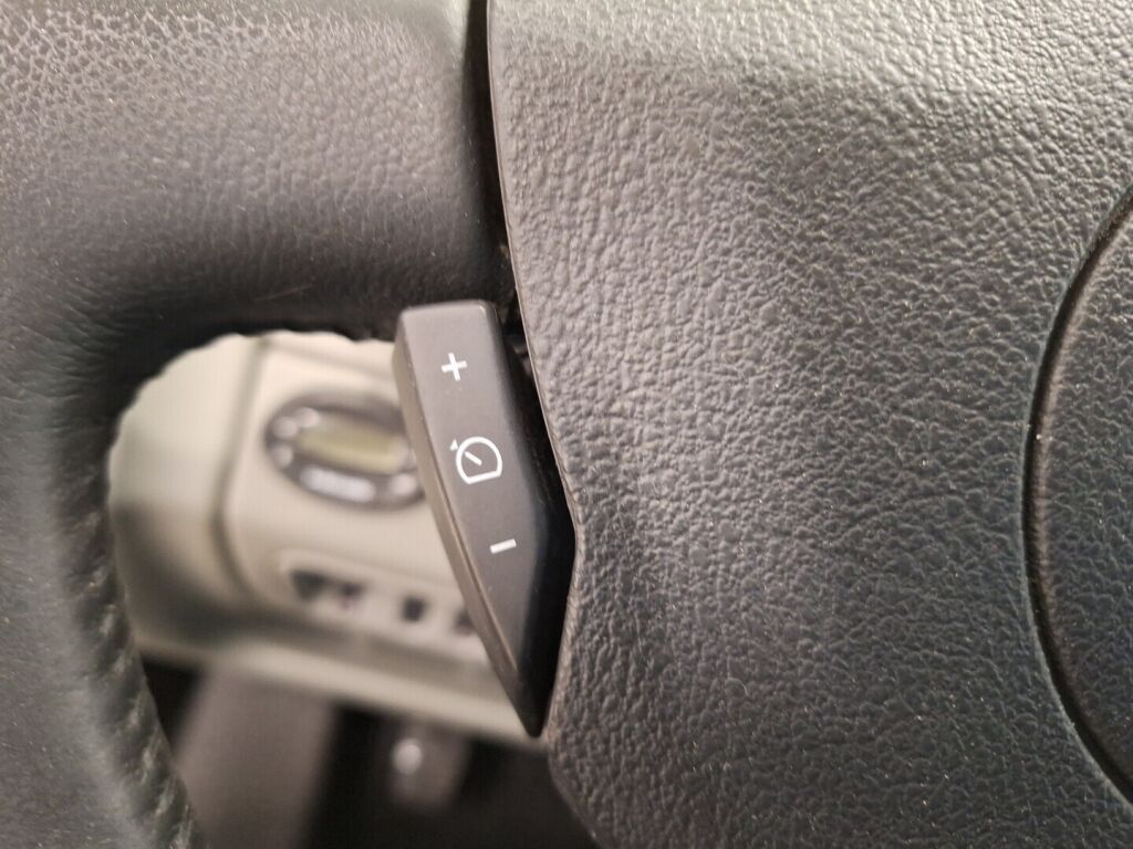 Nissan Primastar 2014 Valkoinen