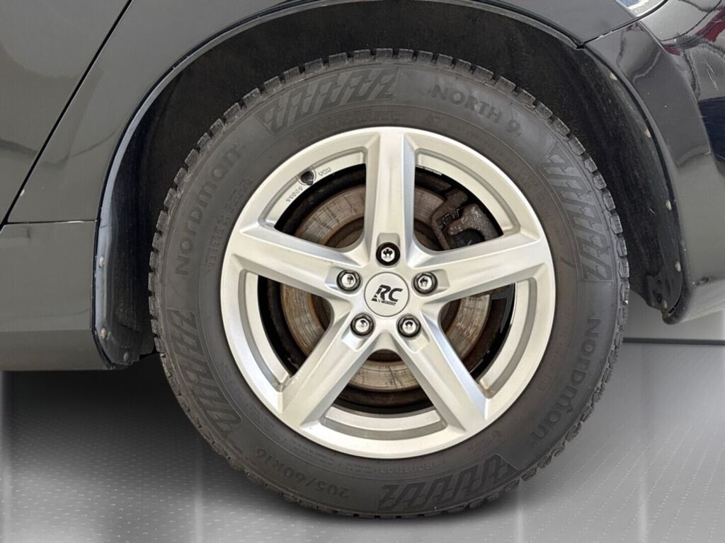 Volvo S60 2014 Musta